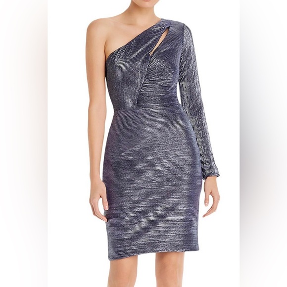 Aqua Dresses & Skirts - Navy Cutout Asymmetrical Bodycon Dress